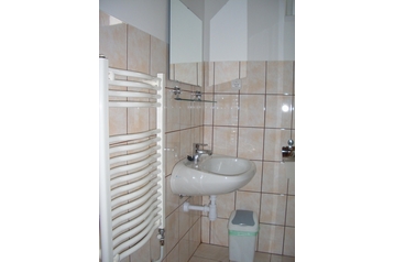 Ungaria Privát Bük, Exteriorul